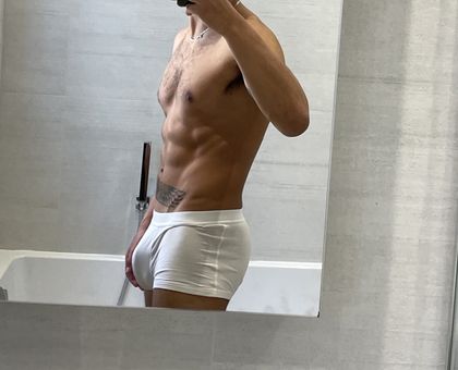 atlas9696 OnlyFans picture