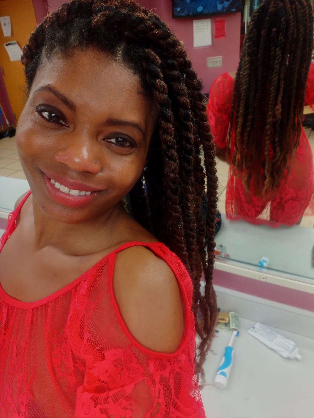 lolavu OnlyFans profile picture