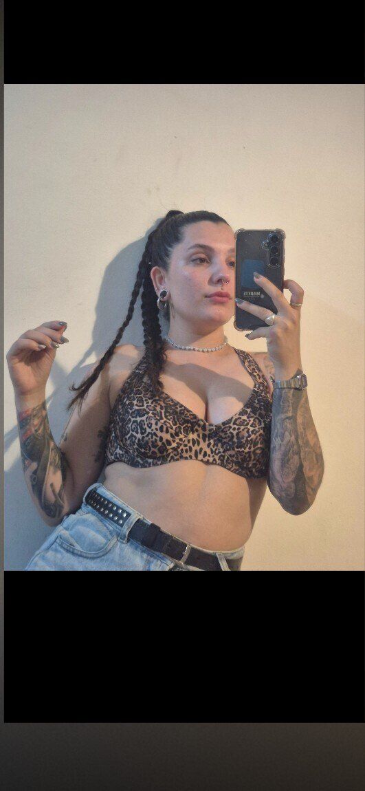 emily_curly OnlyFans profile picture
