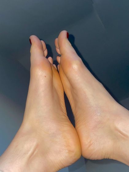 prettyfeetqueenxx OnlyFans picture