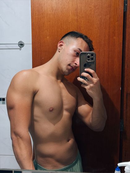lucassilvain OnlyFans picture