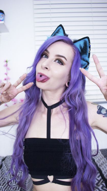 kinkynyra OnlyFans picture