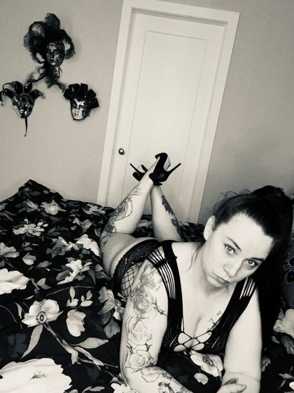curvy-rosaly OnlyFans picture