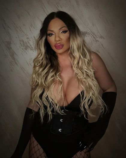 saratsbgd OnlyFans picture