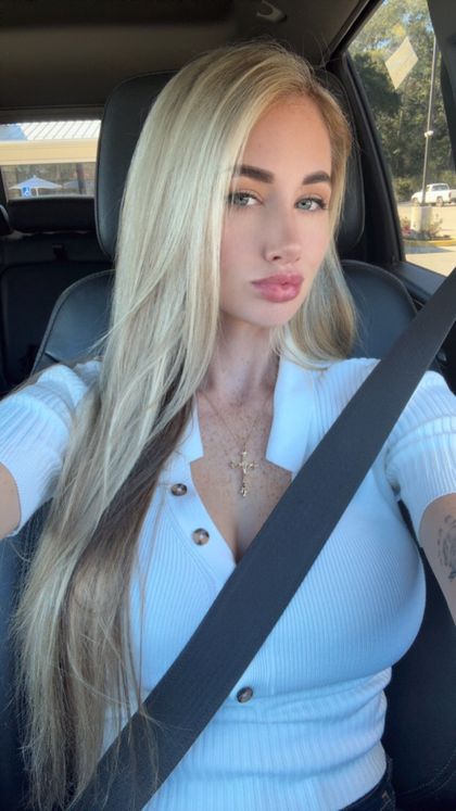 emmyblair OnlyFans picture