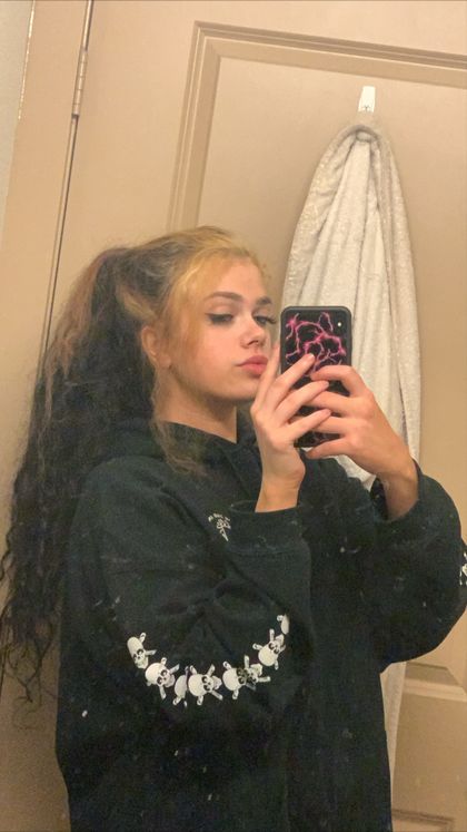 naminexxx OnlyFans picture