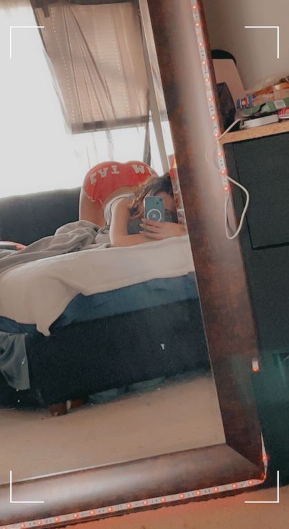 u17536409 OnlyFans picture