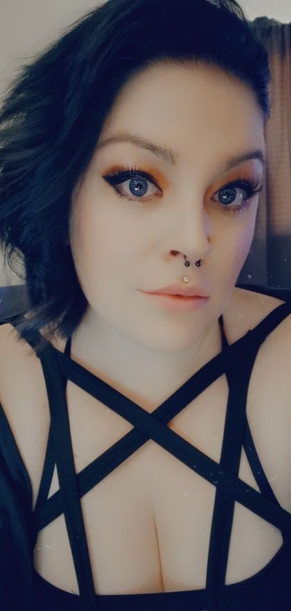 anthrogothqueen OnlyFans picture