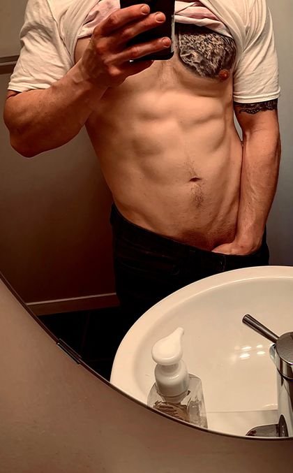 u229984426 OnlyFans picture