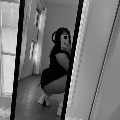 daliibat OnlyFans picture