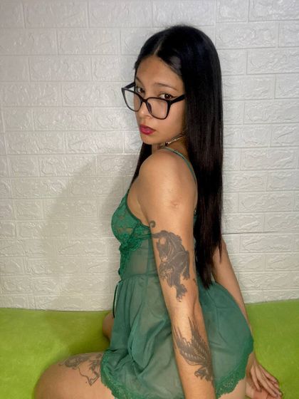 thelatinakira OnlyFans picture