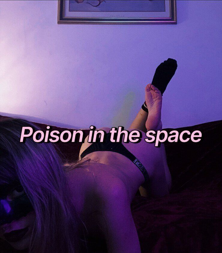 poisoninthespace OnlyFans profile picture