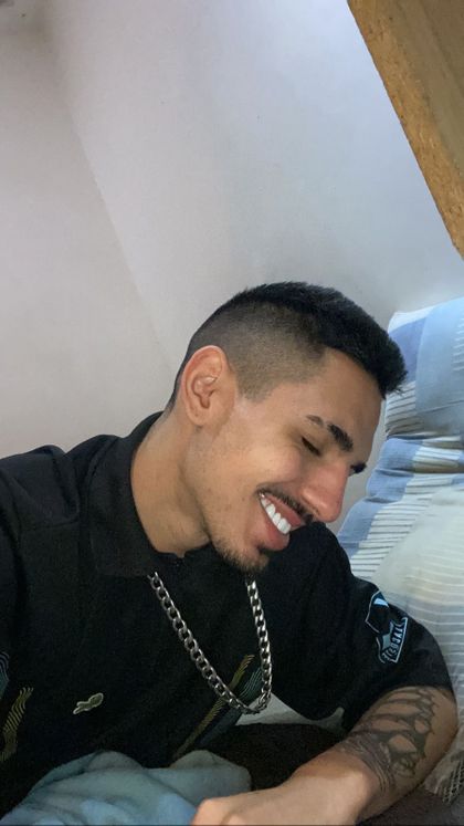 fernandobrz0 OnlyFans picture