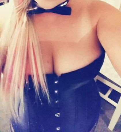 u180266805 OnlyFans picture