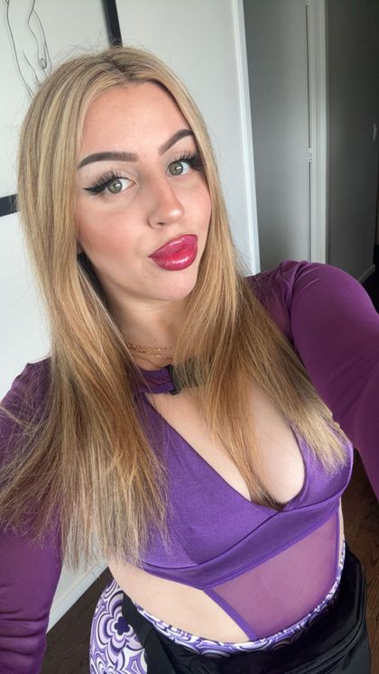 lilyyybelle OnlyFans picture