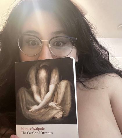 seraphinabookish OnlyFans picture