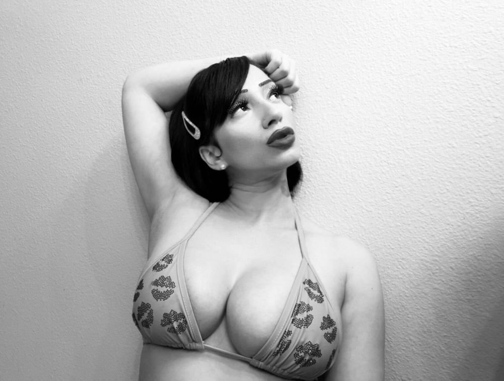 roshiecruz OnlyFans profile picture