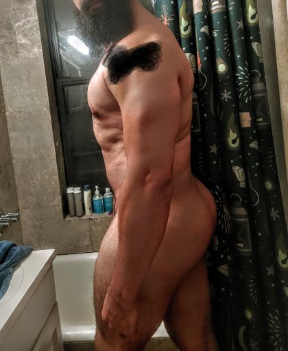 human_male OnlyFans picture