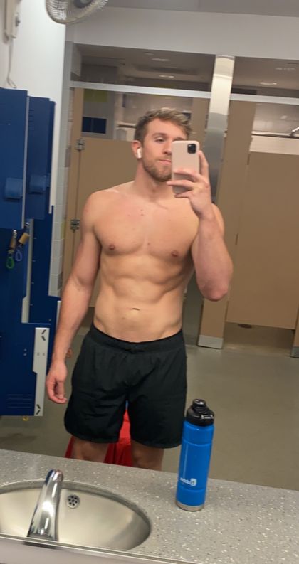 cadesanerd OnlyFans picture