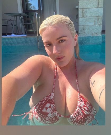 bambi_cox OnlyFans picture