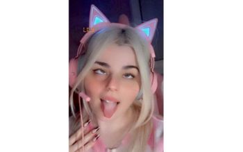 babydoll_lily OnlyFans - Free Trial - Photos - Socials | FansMetrics.com