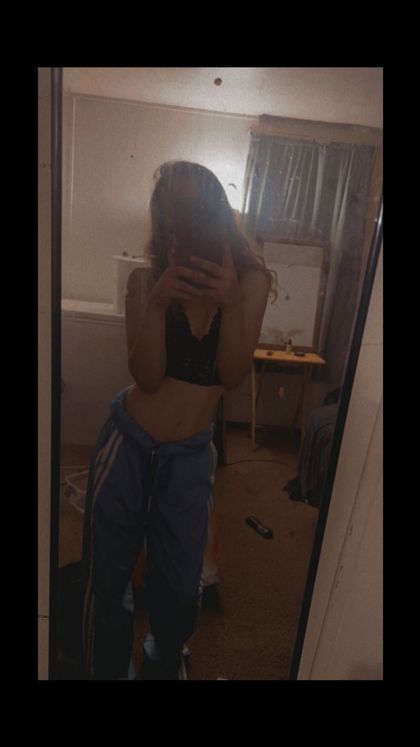 lonelybabe1 OnlyFans picture