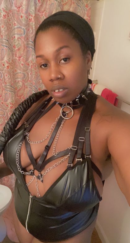 dommeblackwidow OnlyFans picture