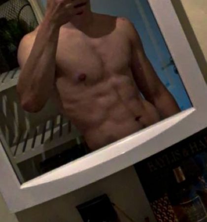 white_chocxx OnlyFans picture