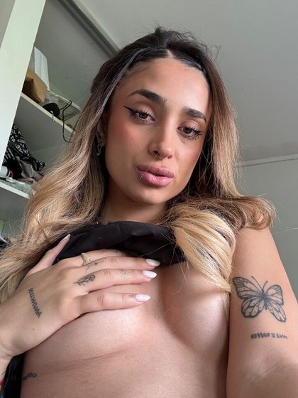 zoeblondy OnlyFans picture