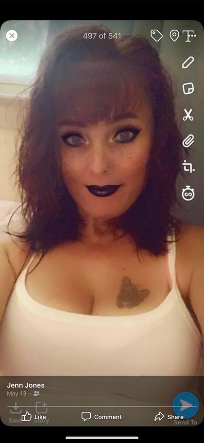 horneywife.premium OnlyFans picture
