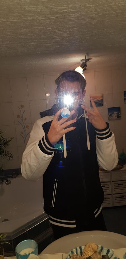 u182505371 OnlyFans picture