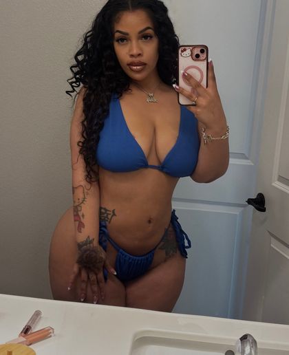 ashujones OnlyFans picture