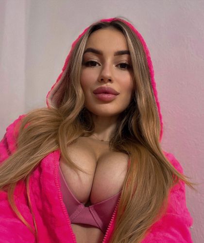 elladarx OnlyFans picture