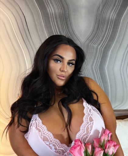 brunettebaddiie OnlyFans picture