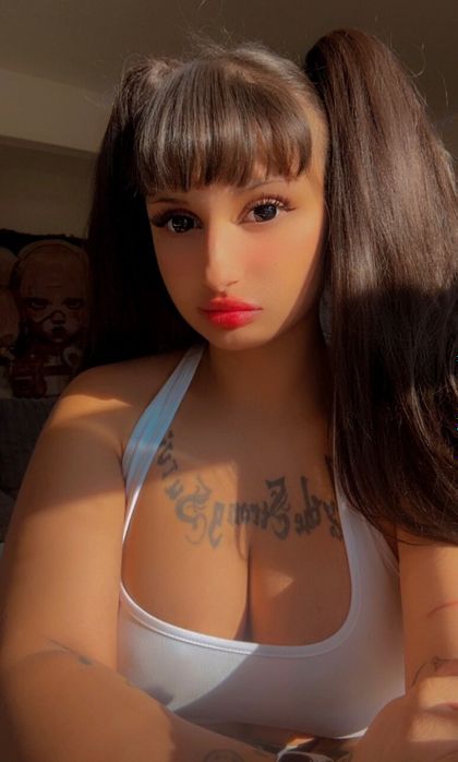 wetnikki OnlyFans picture