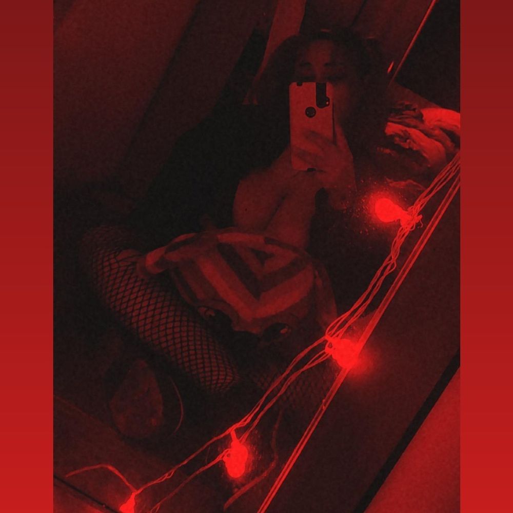 b.tixi OnlyFans profile picture