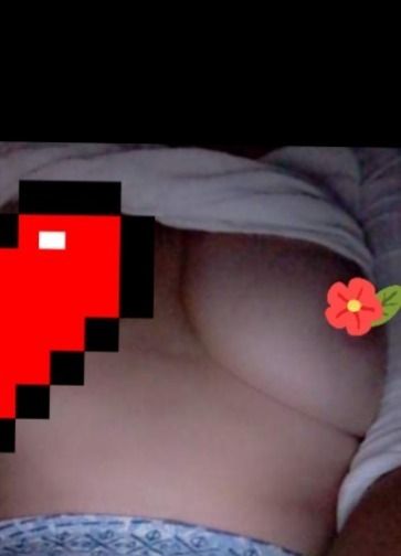 milkyblueeyesmama OnlyFans picture