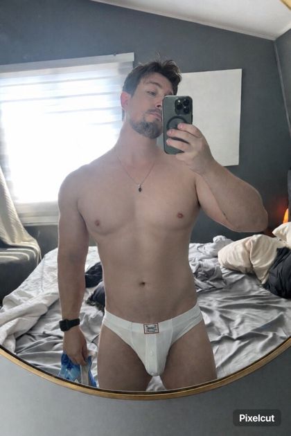 masegues OnlyFans picture