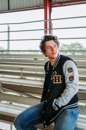 lukecooper OnlyFans - Stats, Graphs, Photos & Profile Comparisons