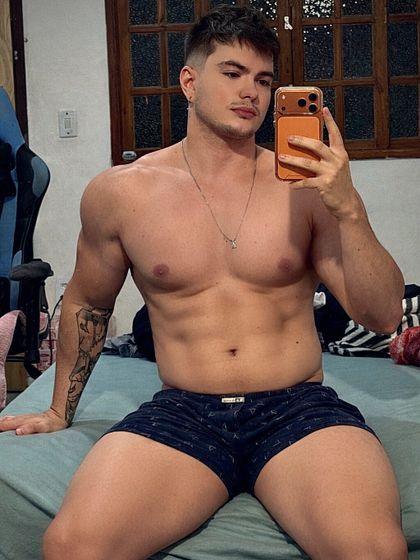 taynanvalcher OnlyFans picture
