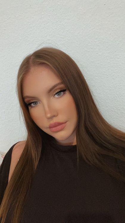 alialina OnlyFans picture