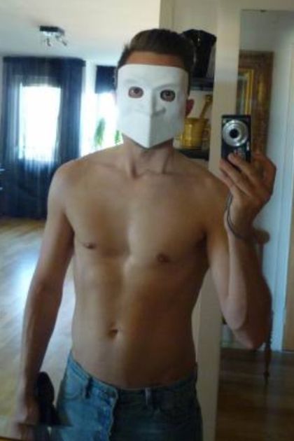 crobo OnlyFans picture