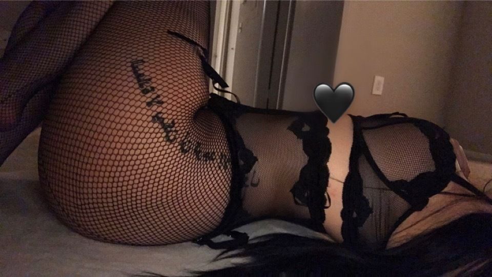 yoursstrulymia OnlyFans profile picture