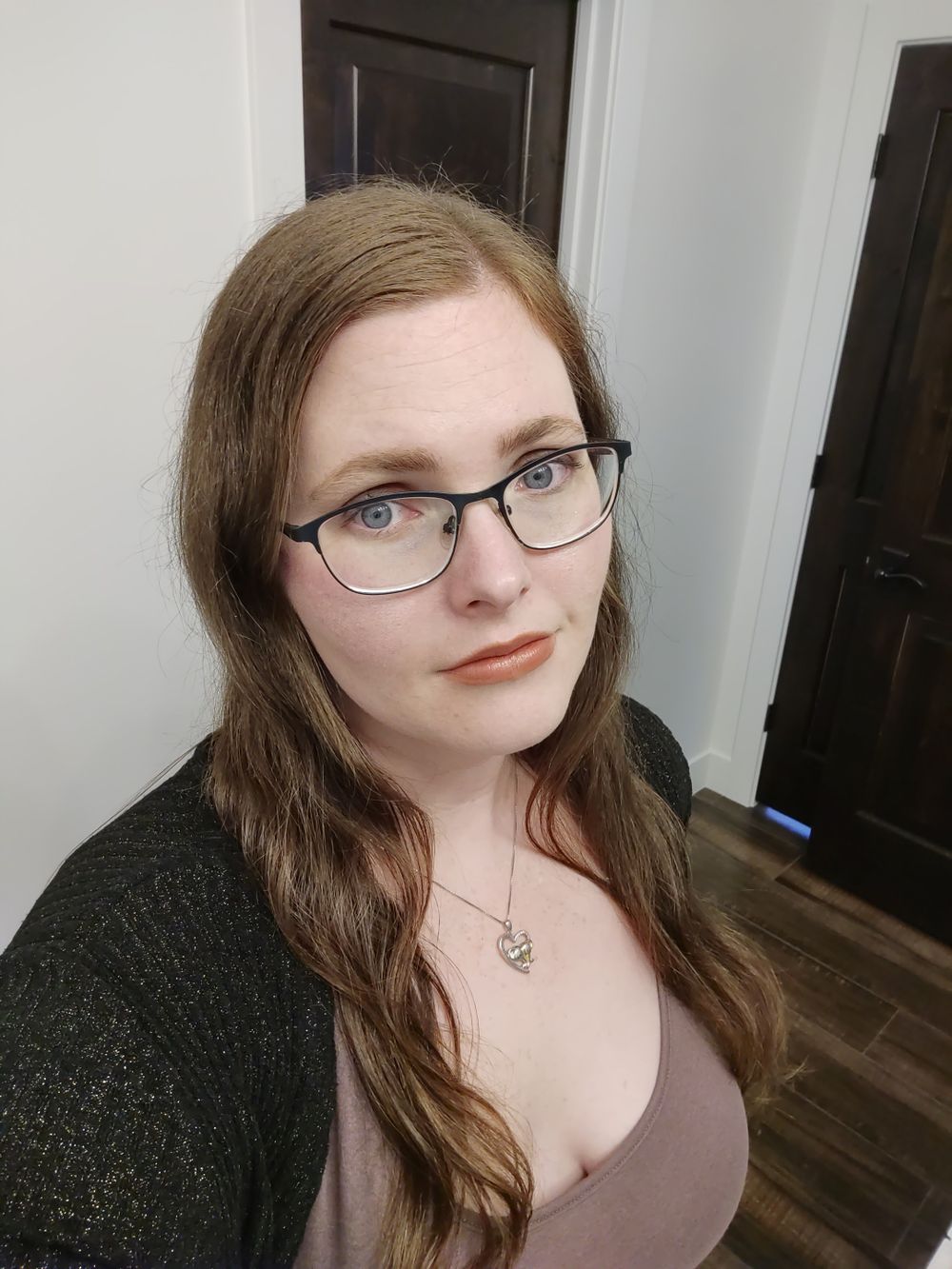 lonelygurl94 OnlyFans profile picture