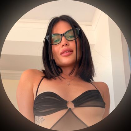 vikki_v1xxxen OnlyFans picture