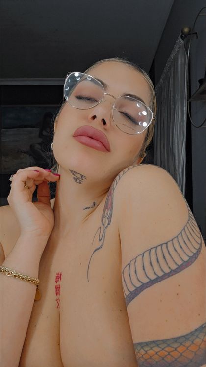 devilmama24 OnlyFans picture