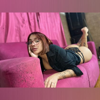 emmamuaa OnlyFans picture