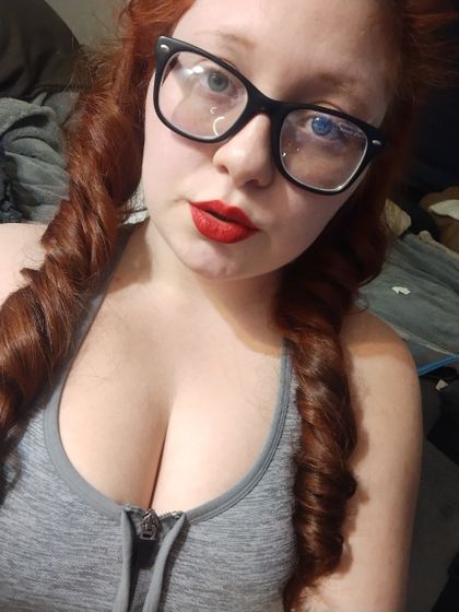 missredhot OnlyFans picture