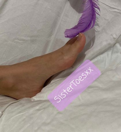 sistertoesxx OnlyFans picture