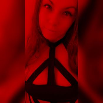 ZombieNerdBabe